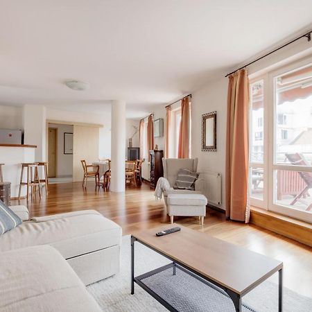 Bright And Spacious Penthouse W/ Terrace & Parking 布达佩斯 外观 照片