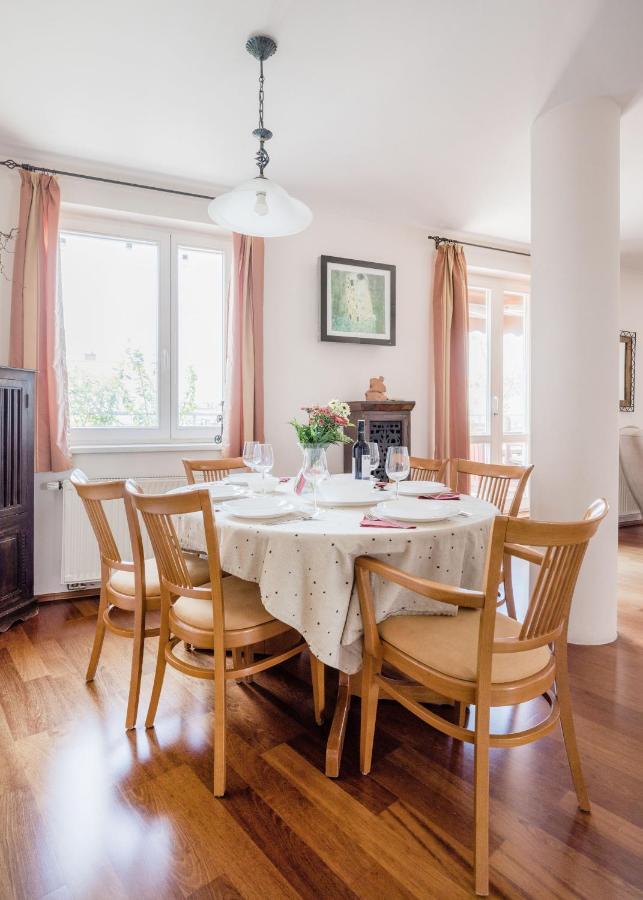 Bright And Spacious Penthouse W/ Terrace & Parking 布达佩斯 外观 照片