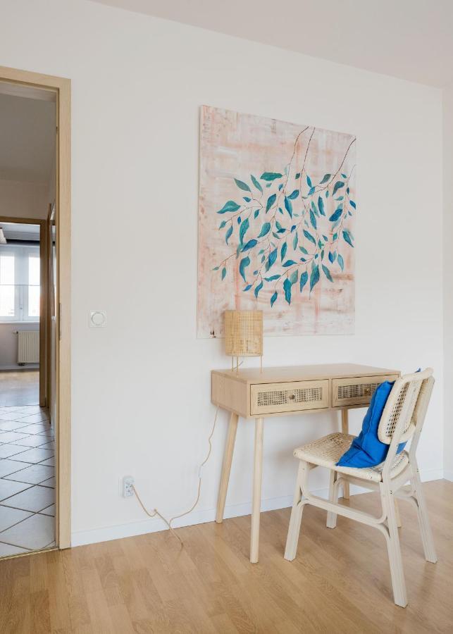 Bright And Spacious Penthouse W/ Terrace & Parking 布达佩斯 外观 照片