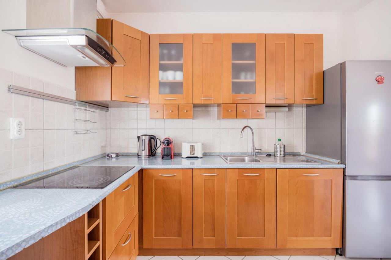 Bright And Spacious Penthouse W/ Terrace & Parking 布达佩斯 外观 照片